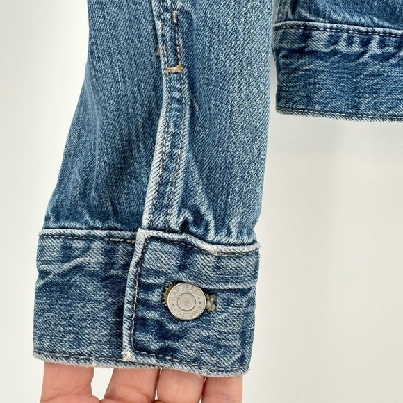 GAP Women’s Medium Wash Button Down Denim Jacket 100% Cotton Size XS - Picture 6 of 11